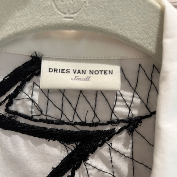 Dries van Noten tasseled beaded embroidered cotton-poplin shirt - Picture 2 of 11